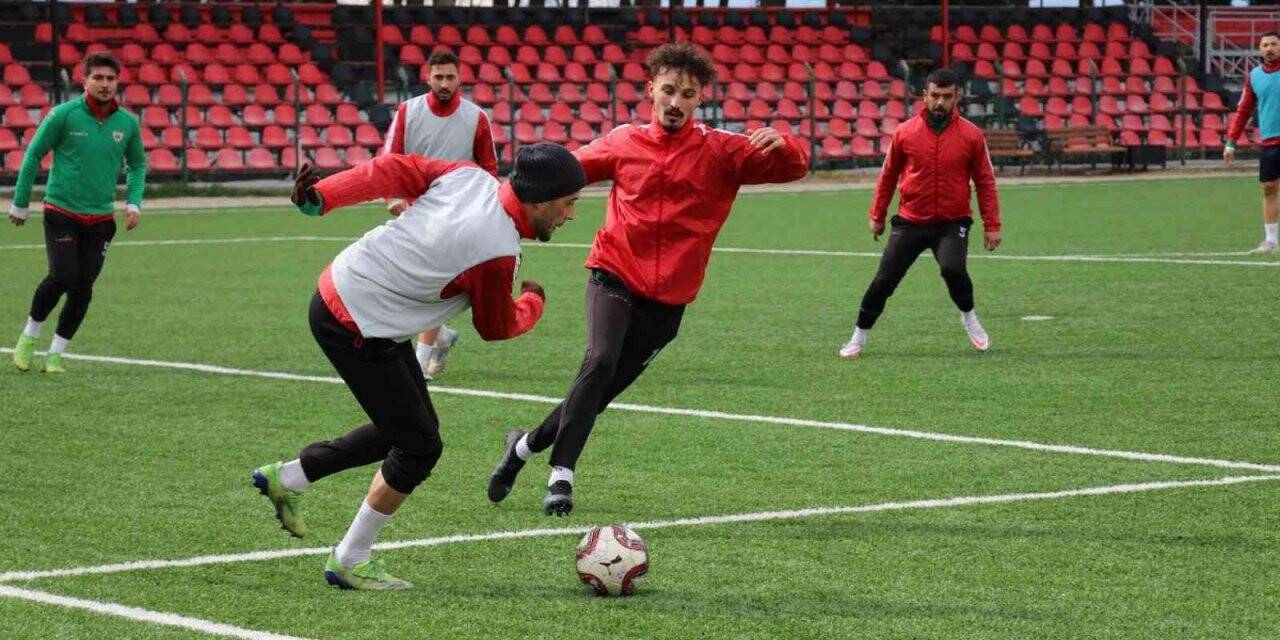 Zirve yarışını sürdüren Sarayköyspor, lideri gözüne kestirdi
