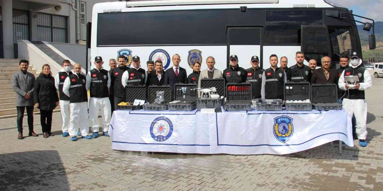 Mobil kriminal inceleme aracı ‘Kıraç’ Aydın’a teslim edildi