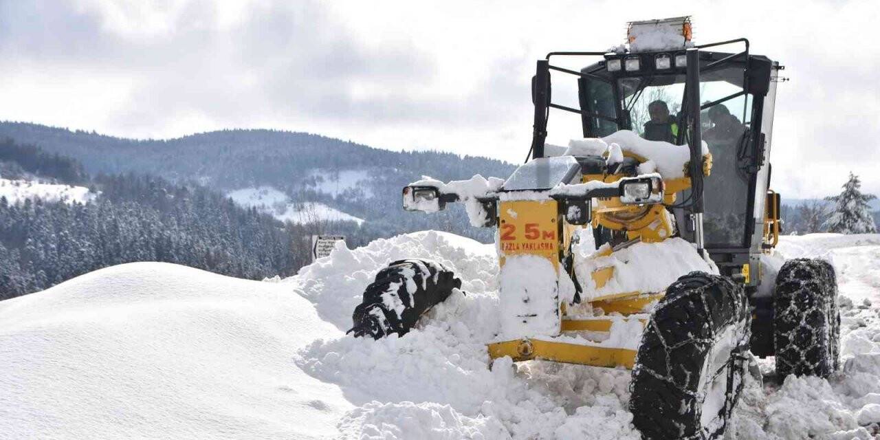 Sinop’ta kapalı köy yolu sayısı 39’a düştü