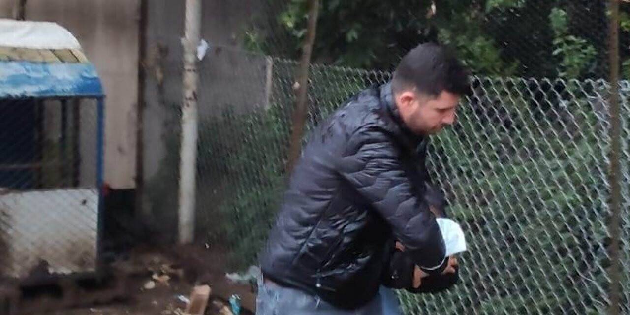 Hapis cezası ile aranan şüpheli kümeste yakalandı