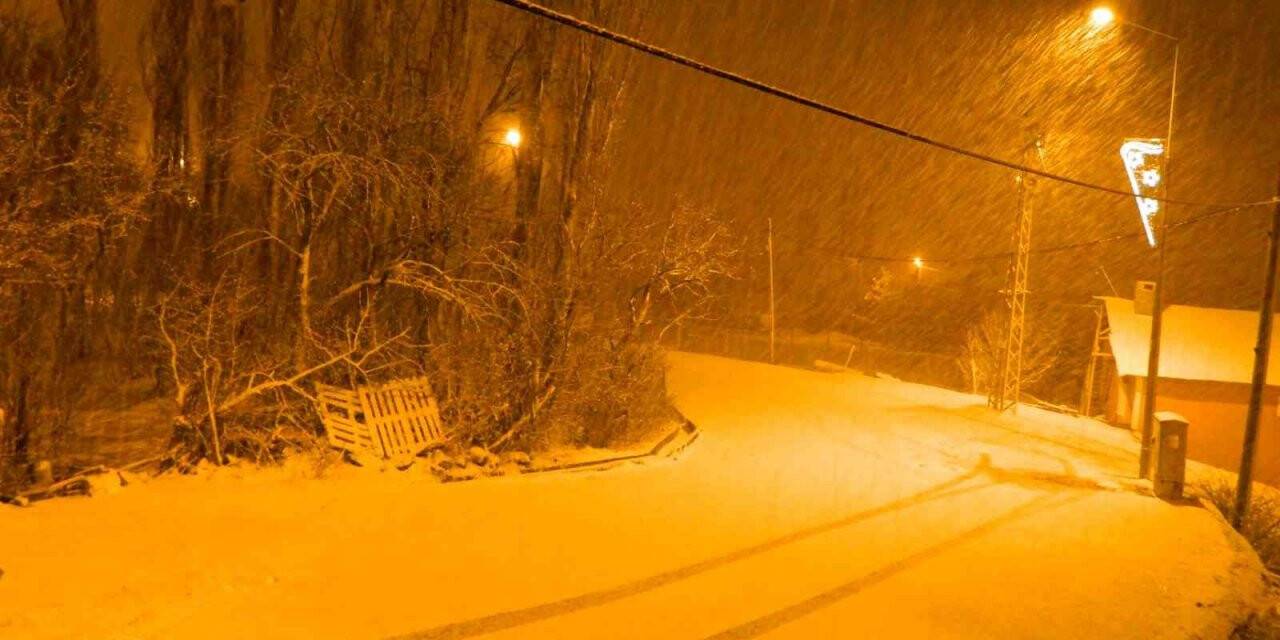 Ardahan’da okullar tatil edildi