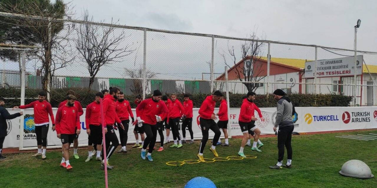 Amedspor bay geçecek, Diyarbekirspor kritik virajda