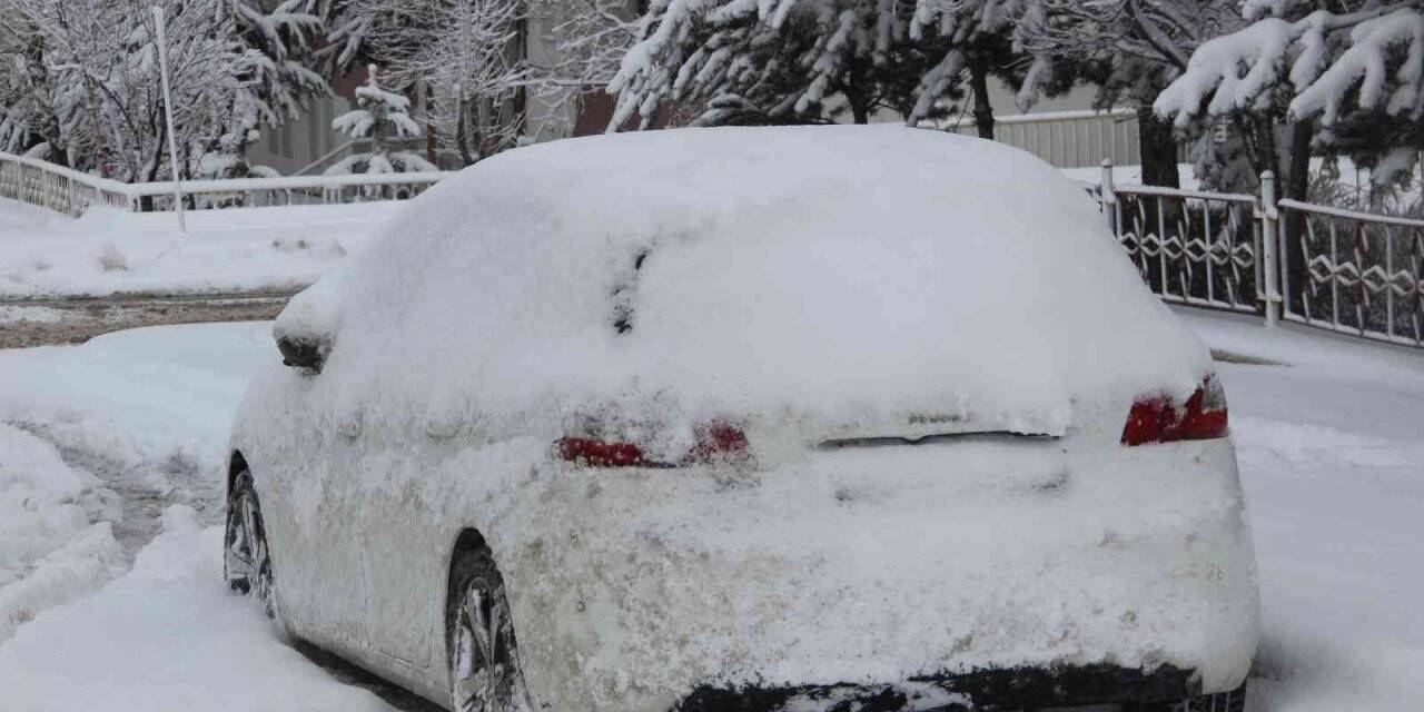 Erzurum’a kış geri geldi