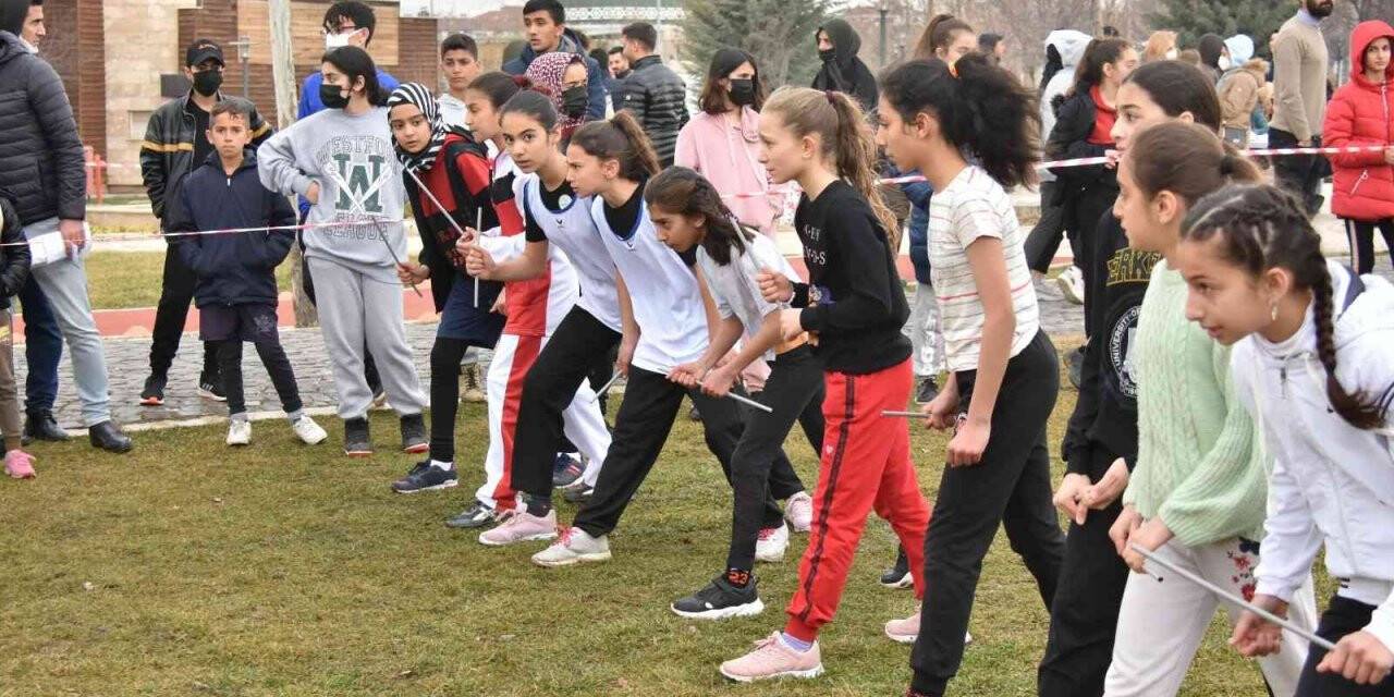 Elazığ’da atletizm seçmeleri yapıldı