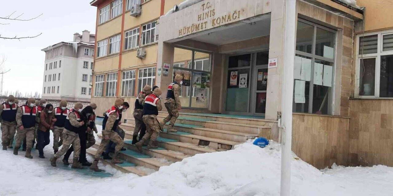 19 küçükbaş hayvanı çalan 7 kişi yakalandı