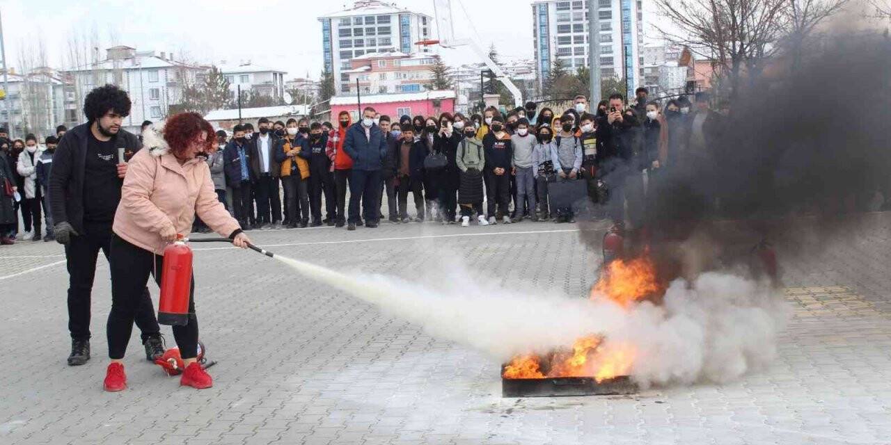 Akyurt’ta okullarda afet tatbikatı