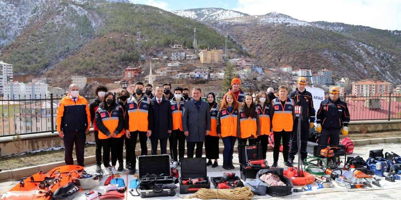 Gümüşhane’de ‘Deprem anı ve Tahliye Tatbikatı’ gerçekleştirildi