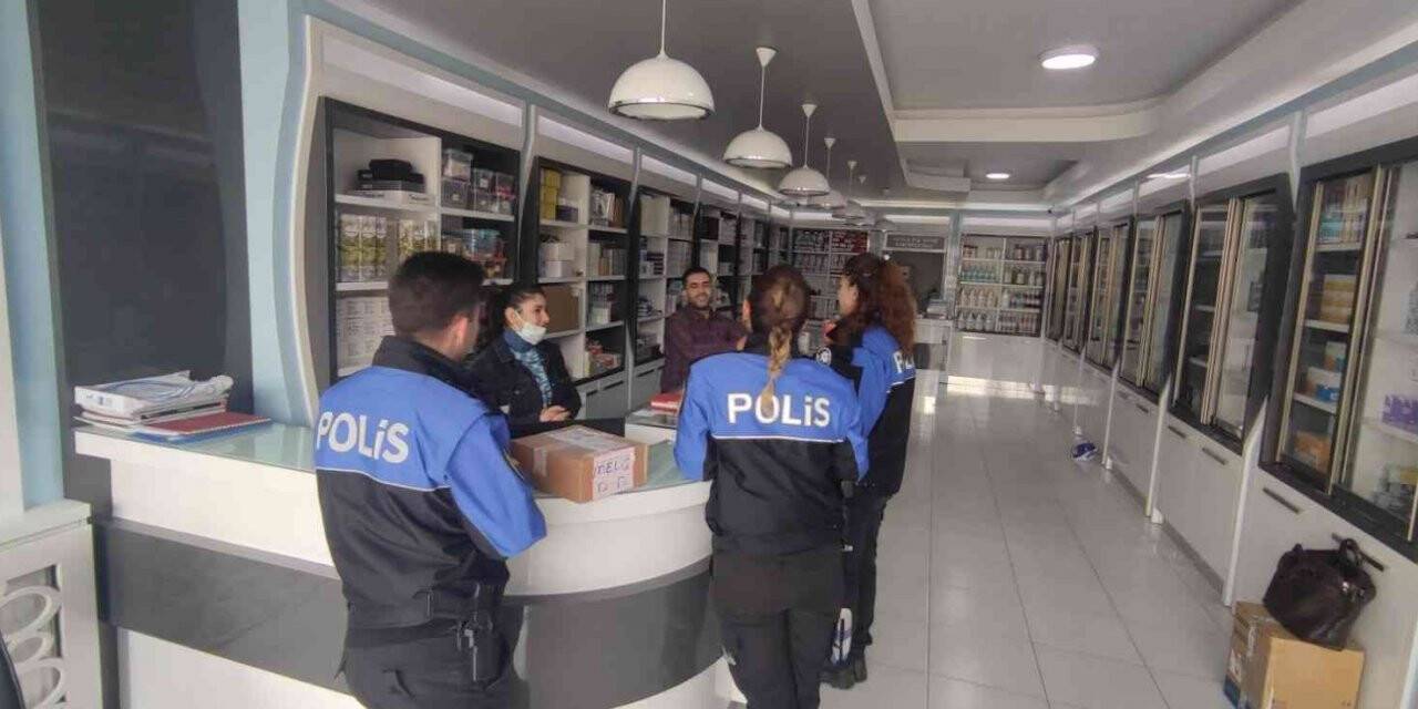 Van polisinden bilgilendirme çalışması