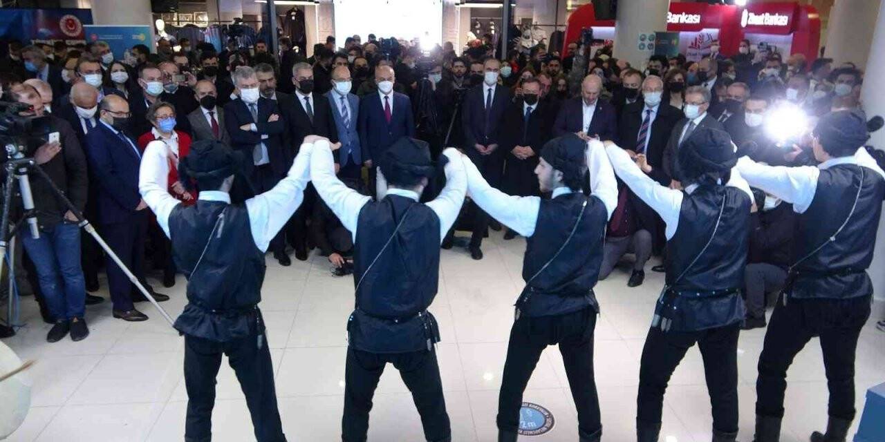 Doğu Karadeniz Kariyer Fuarına yoğun ilgi