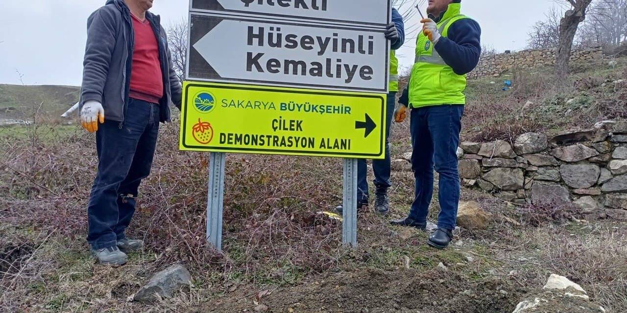 Sakarya’da güzergah ve yön gösteren tabelalar yenileniyor