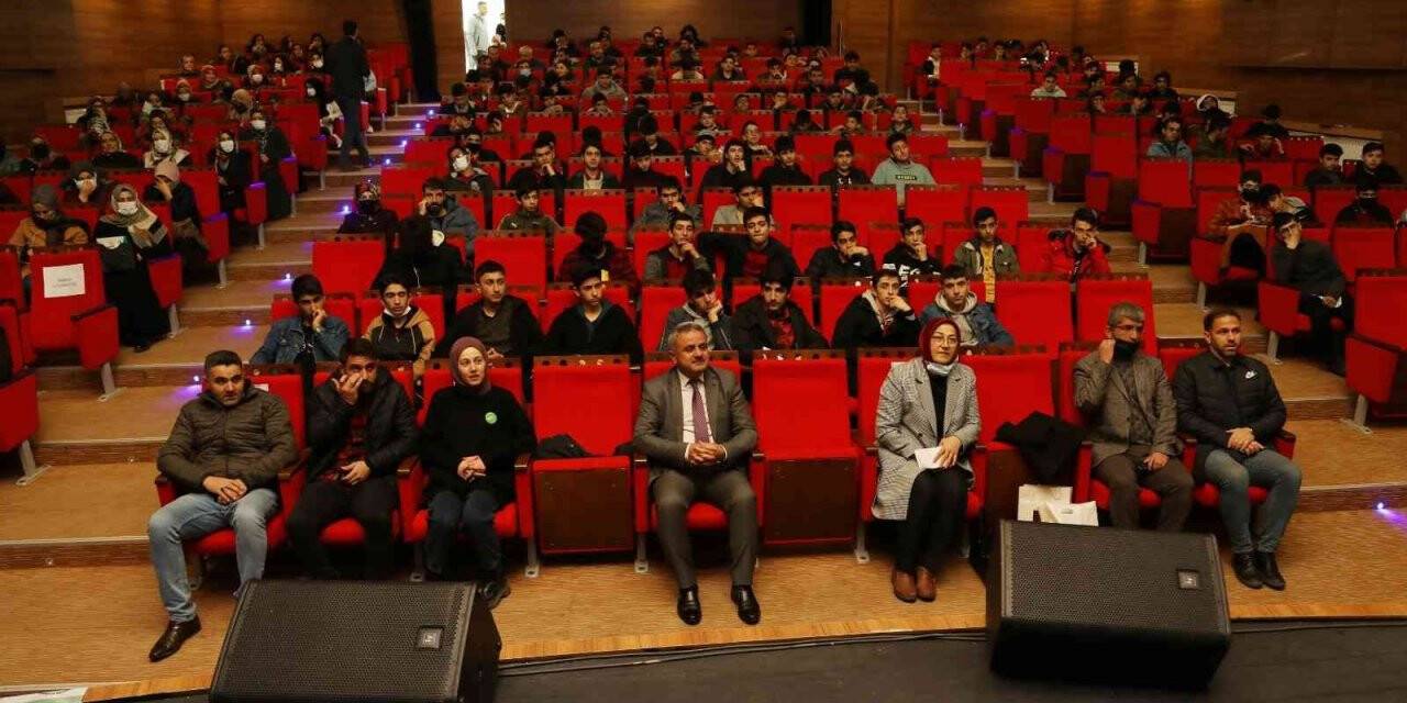 Van Büyükşehir Belediyesinden ‘Madde Bağımlılığı’ semineri