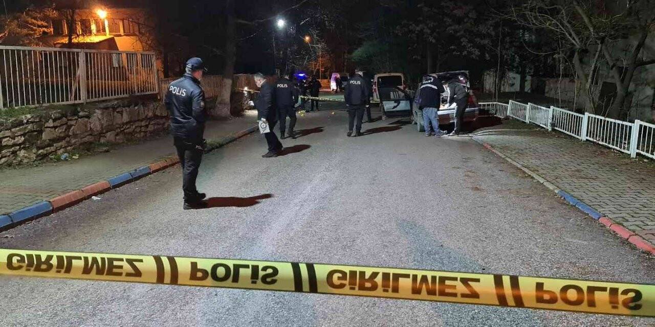 Tartıştığı şahsı bıçakla öldüren zanlı tutuklandı