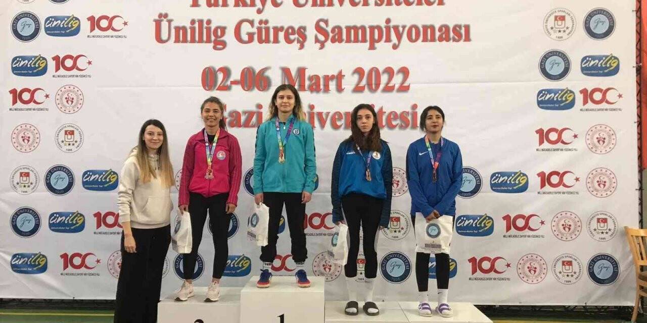 Bartın Üniversitesi öğrencisi Berfin Gülce Altuncu, Türkiye Şampiyonu oldu