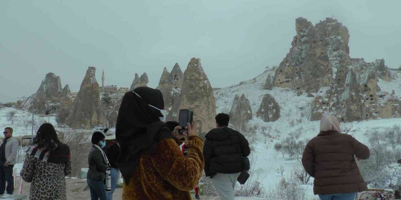 Kapadokya’da ziyaretçi sayısı artmaya devam ediyor