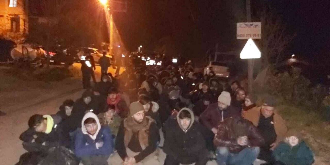 İzmir’de kamyon içinde 152 göçmen yakalandı