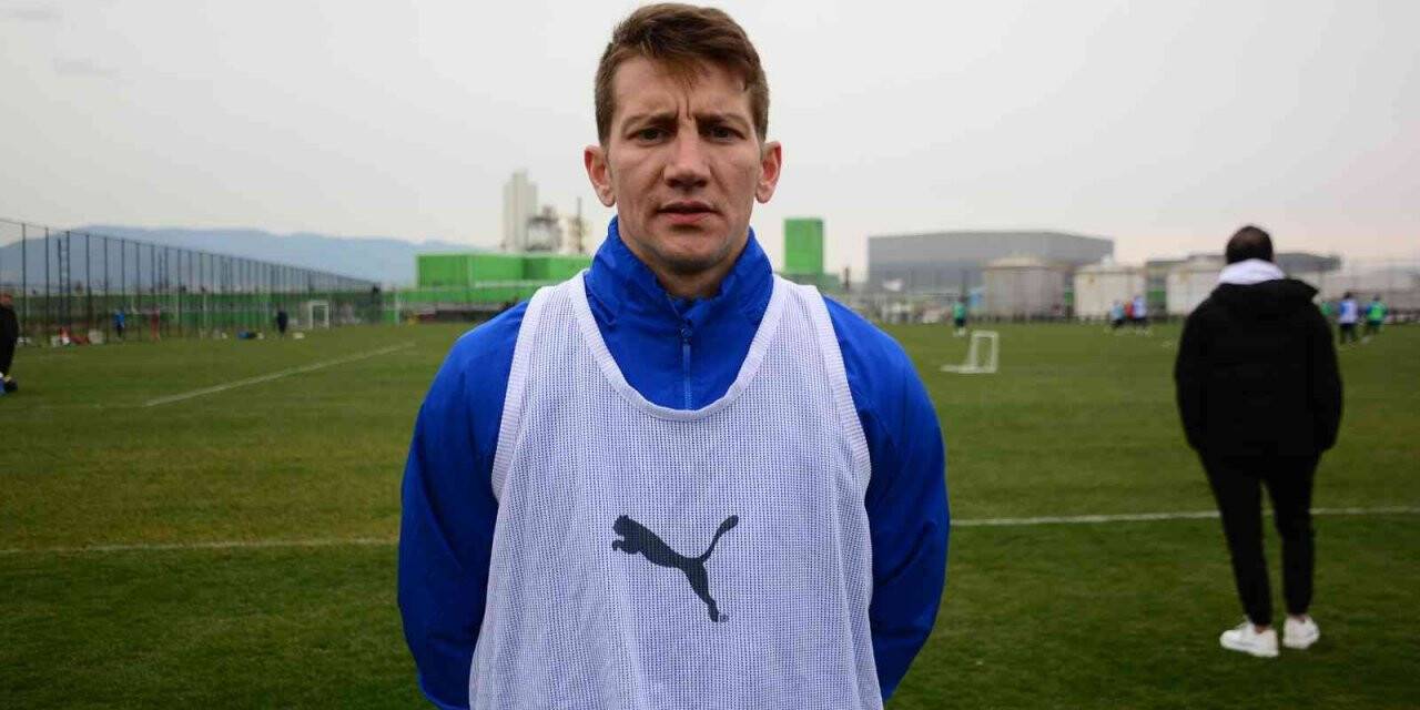 Ferhat Öztorun “Sahamızın olmaması futbolcuları yoran bir durum”