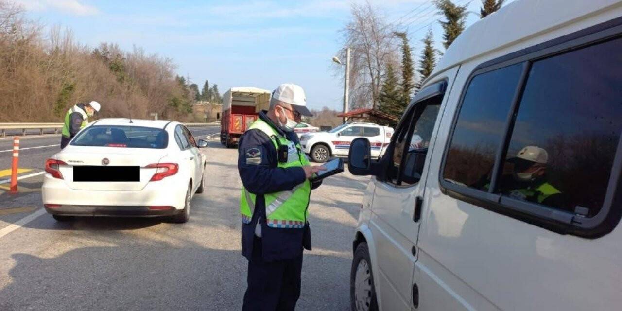 Jandarma trafik denetimlerini sıklaştırdı