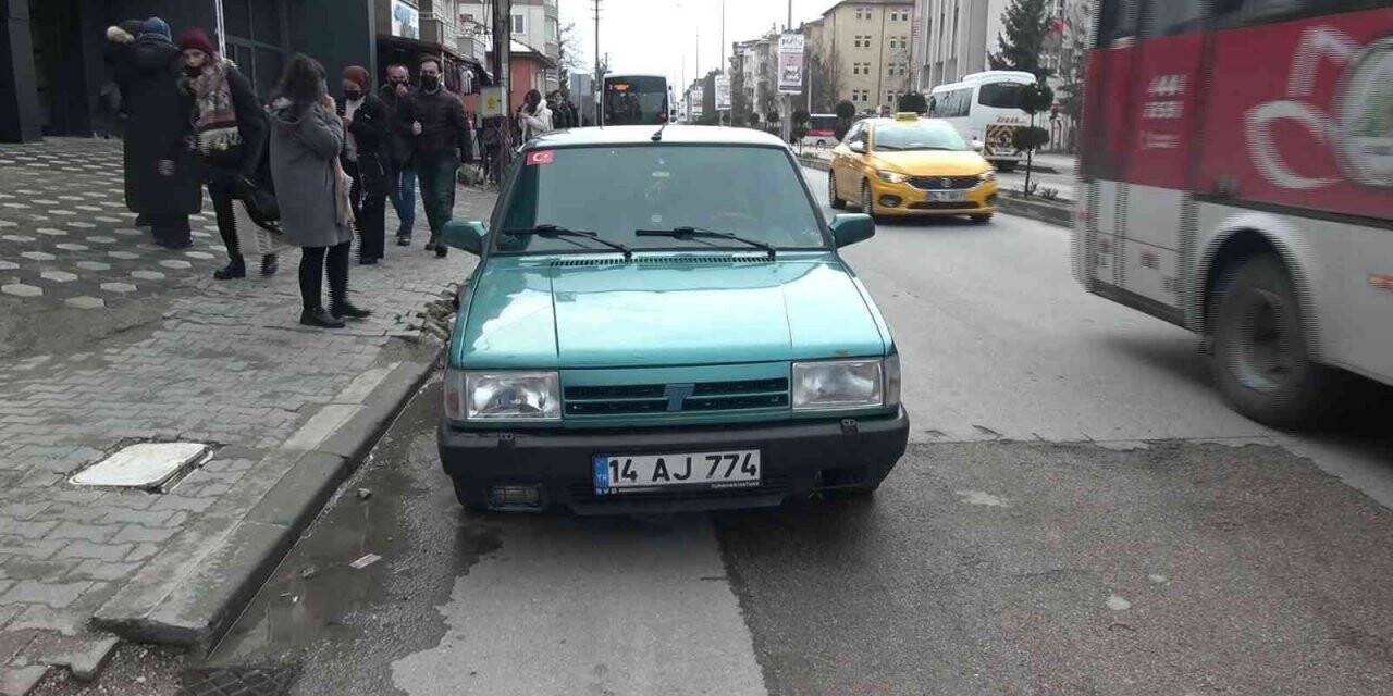 Uygulama yapan polisi görünce otomobilini bırakıp kaçtı