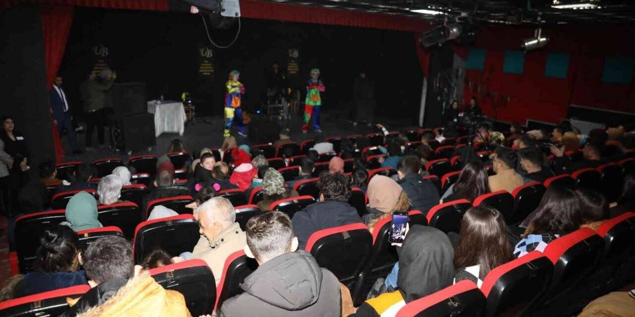 Van’da engelliler ‘İyilik-19’ etkinliğinde yeteneklerini sergiledi