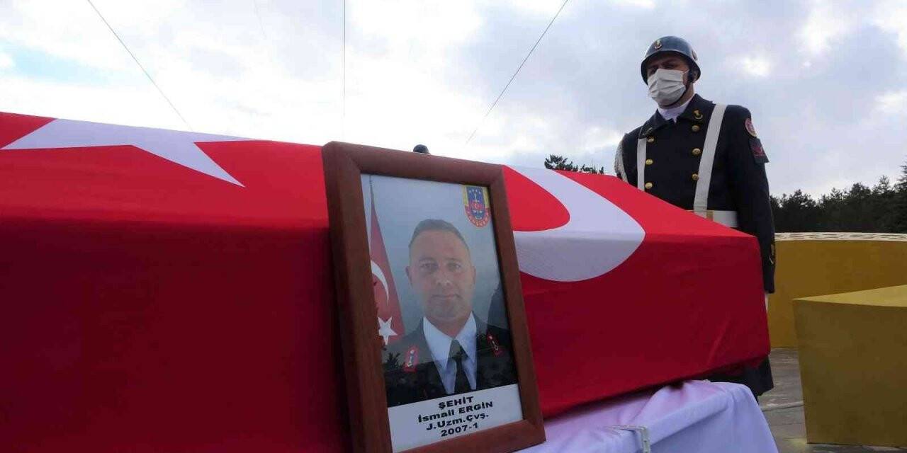 Bingöl’e getirilen Şehit İsmail Ergin, dualarla ebediyete uğurlandı