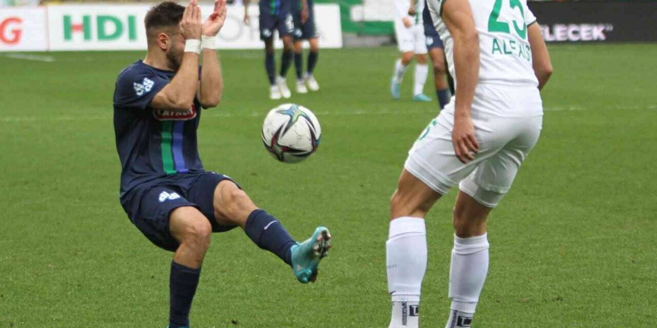 Spor Toto Süper Lig: Çaykur Rizespor: 1 - GZT Giresunspor: 2 (Maç sonucu)