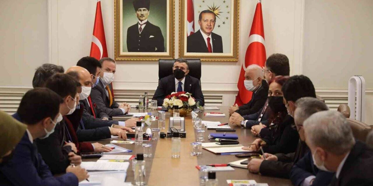 Düzce’nin 2022 yatırımları görüşüldü