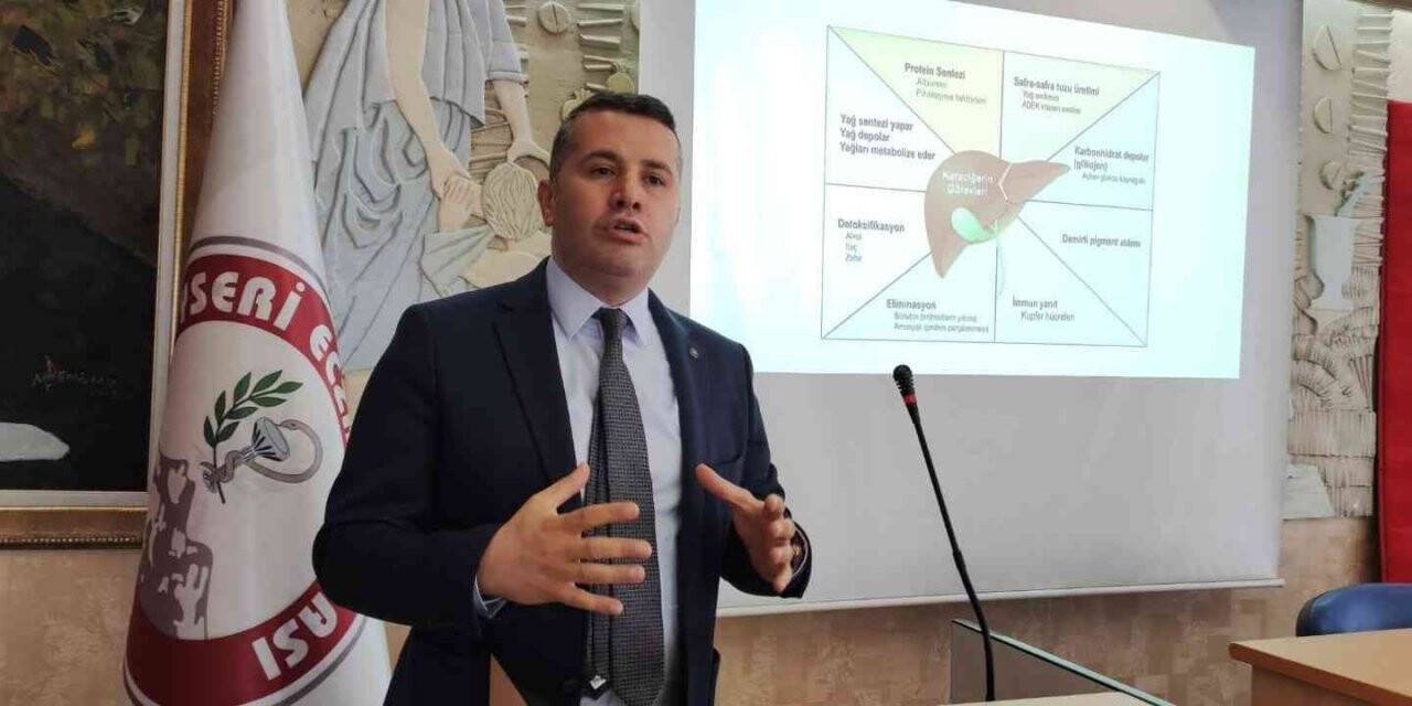 Karaciğer ve pankreas hastalıkları eczacılara anlatıldı