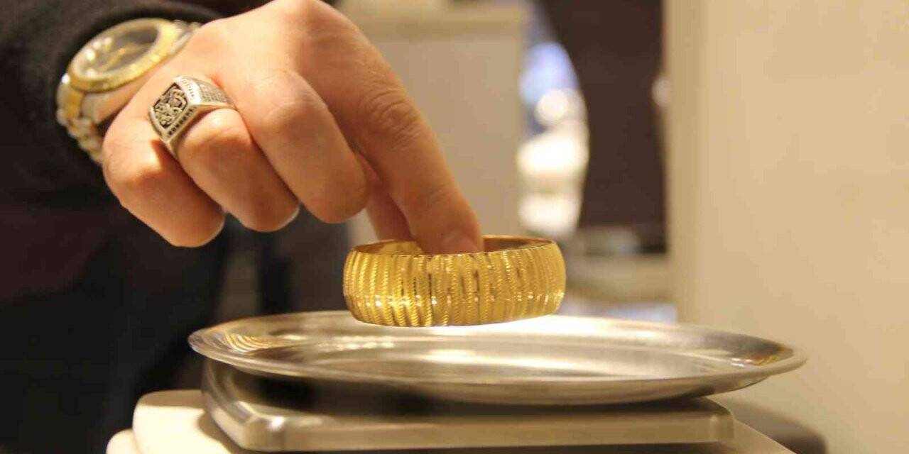 Kuyumcularda düğün sezonu öncesi hareketlilik başladı