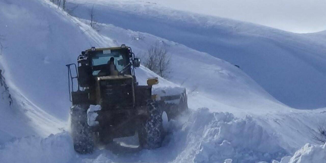 Muş’ta 34 köy yolu ulaşıma açıldı