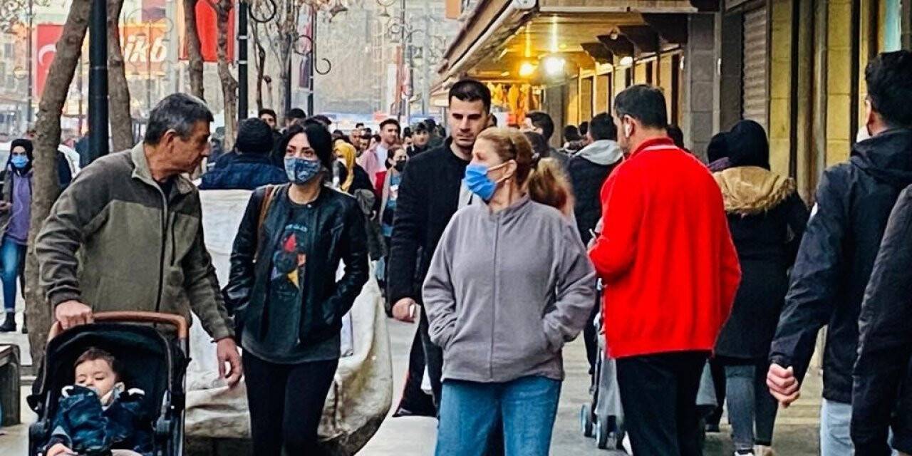 Uzmanlar uyardı: Aşırı kilo gebeliğe engel