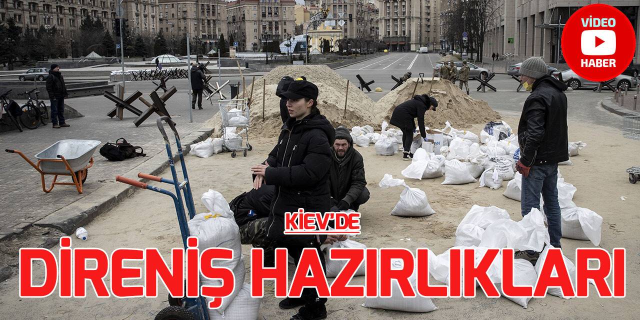 Ukrayna'nın başkenti Kiev'de savaş hazırlıkları devam ediyor