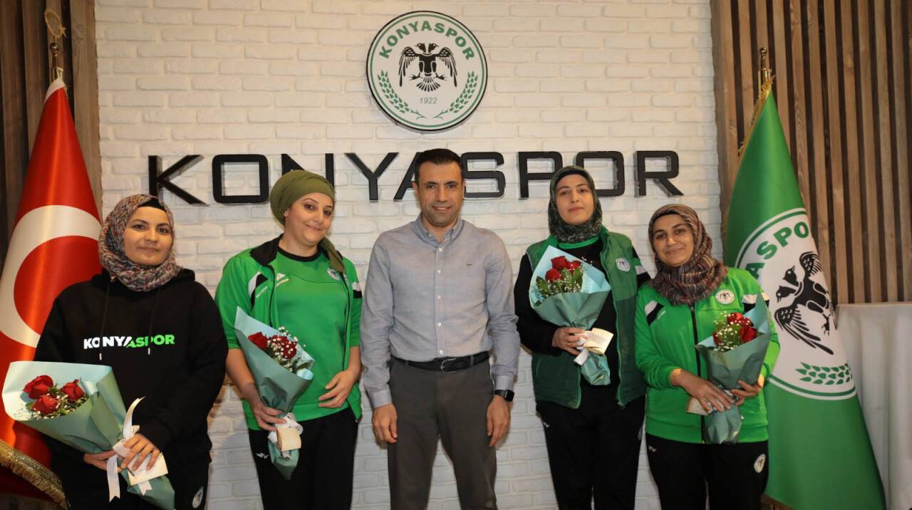 Başkan Fatih Özgökçen, 8 Mart Dünya Kadınlar Günü'nü kutladı