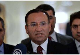 Türkiye, Mısır Değildir