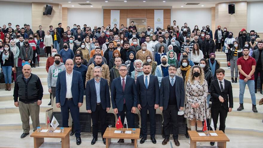 Rektör Aksoy: 'Selçuk Üniversitesi’nde öğrenci olmak ayrıcalıktır'