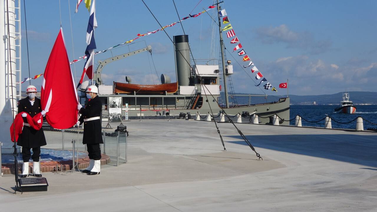 Kutsal emanetler Çanakkale’den yol çıktı