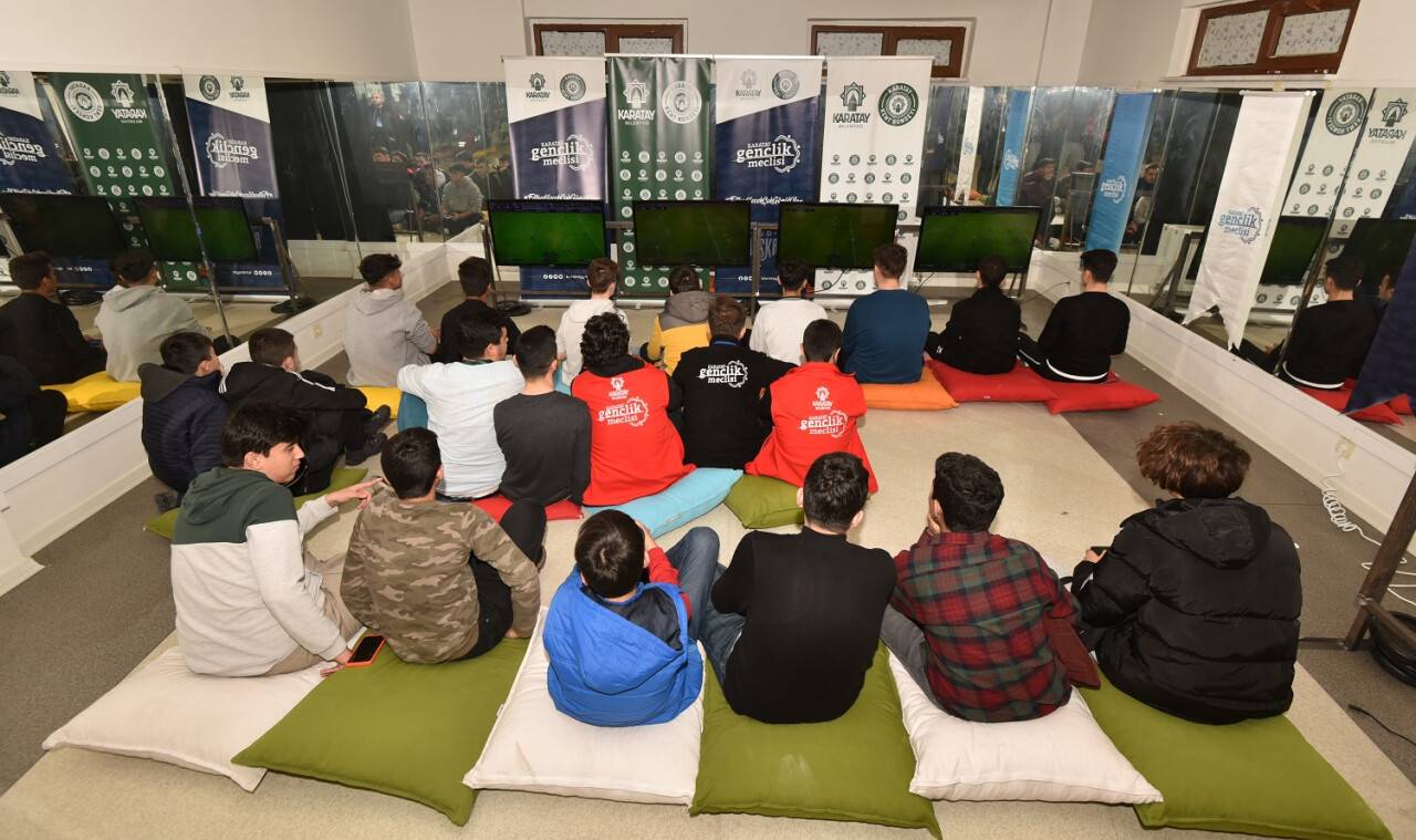 Karatay Kent Konseyi Gençlik Meclisi’nden Play Statıon Turnuvası