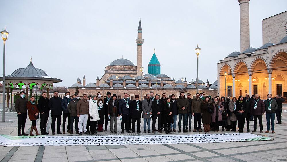 Glokom farkındalığı için pankart açtılar