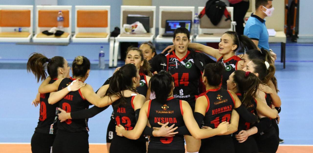 Ereğli Belediyespor 1. Lig’e yükseldi