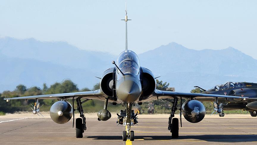 Tayvan'a ait Mirage 2000 savaş uçağı, adanın doğusunda denize düştü