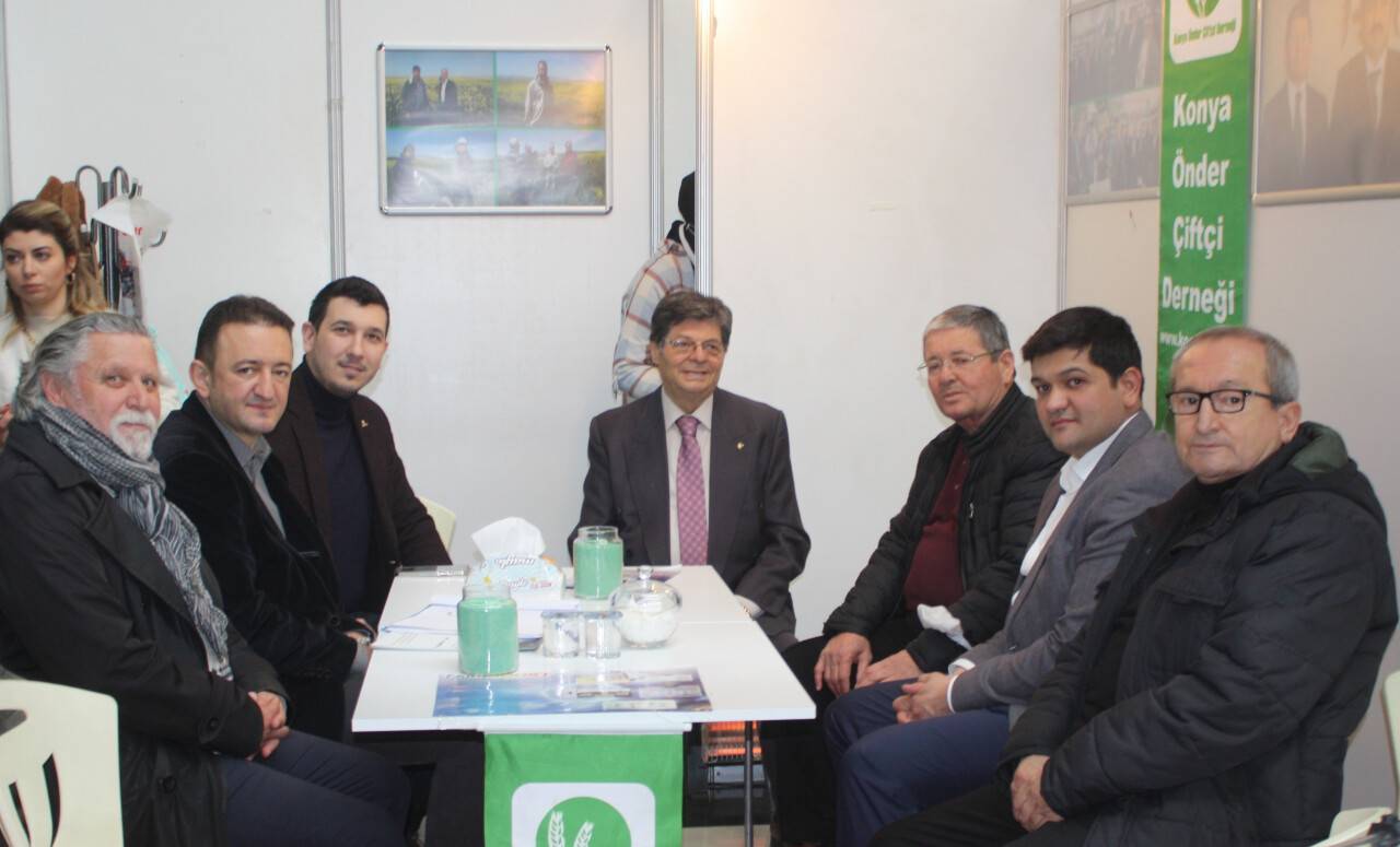 CHP’den tarım fuarına ziyaret