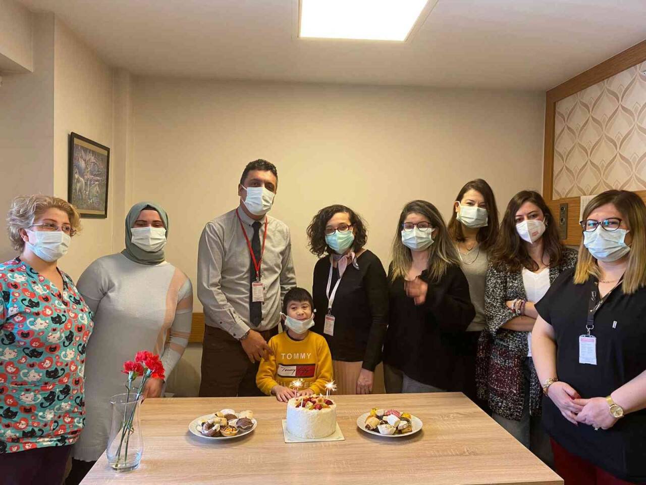 Kısa bağırsak hastası çocuk artık yemek yiyebilecek