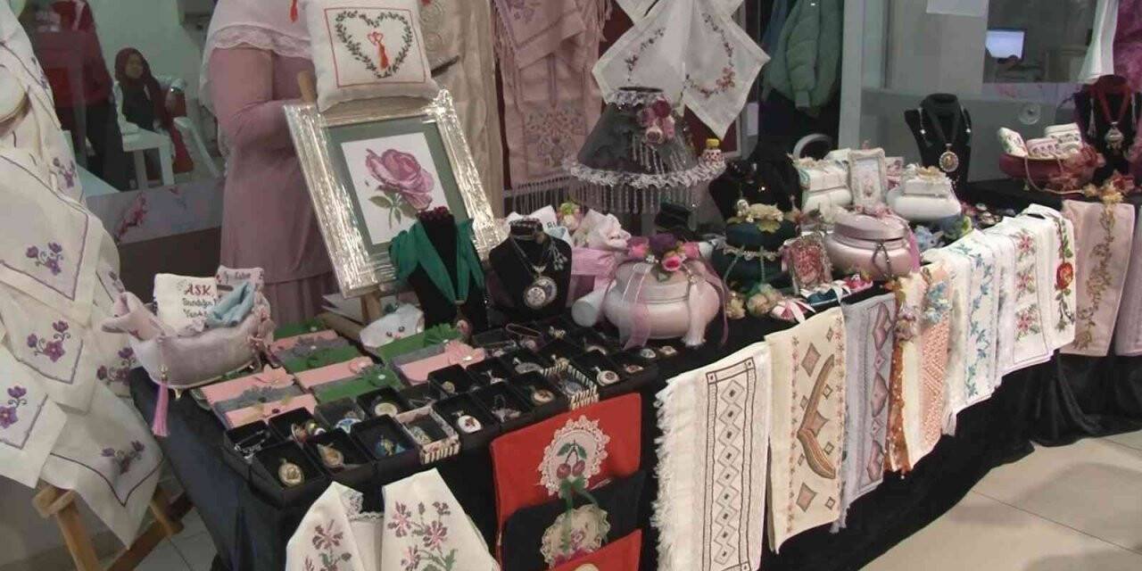 Arnavutköy’de kadınlara özgü atölye ürünleri sergisi