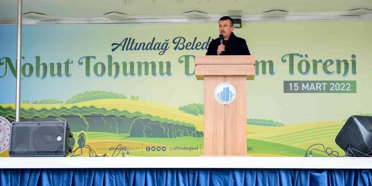 Altındağ’da çiftçilere sertifikalı nohut tohumu dağıtıldı