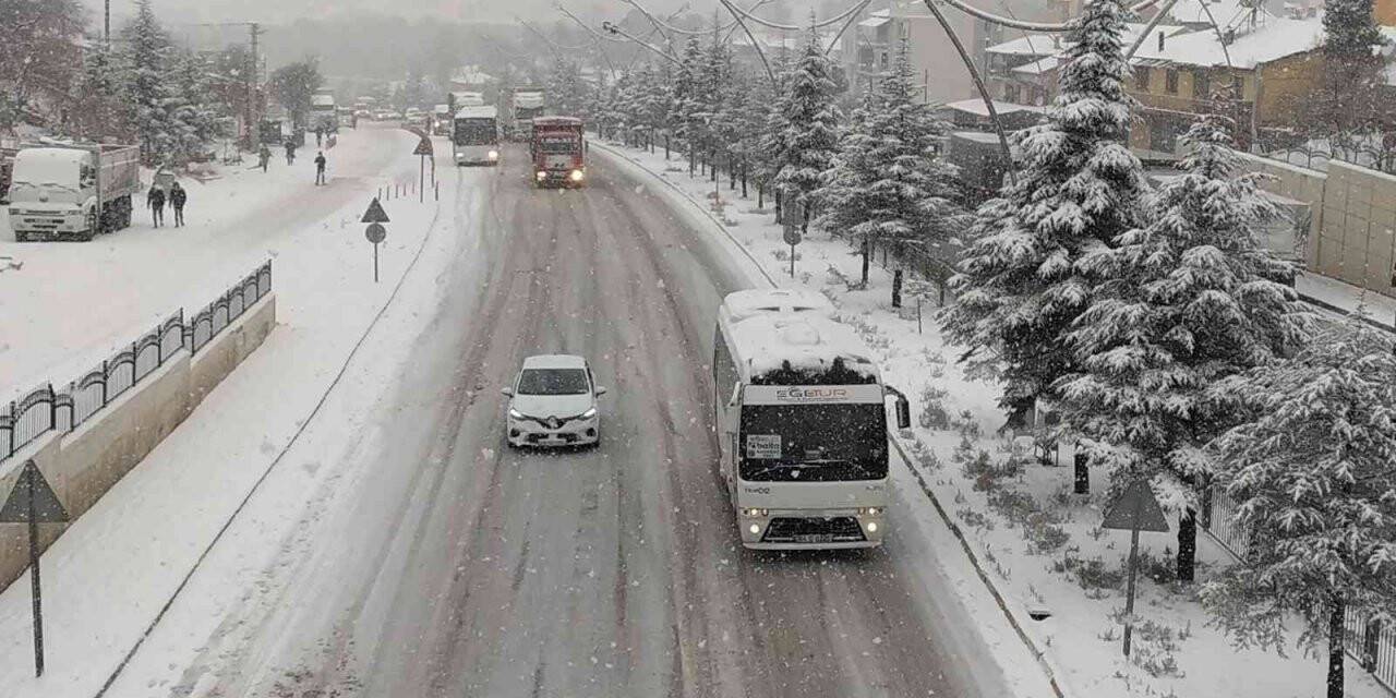 Uşak Valiliği uyardı; Soğuk ve yağışlı hava geliyor