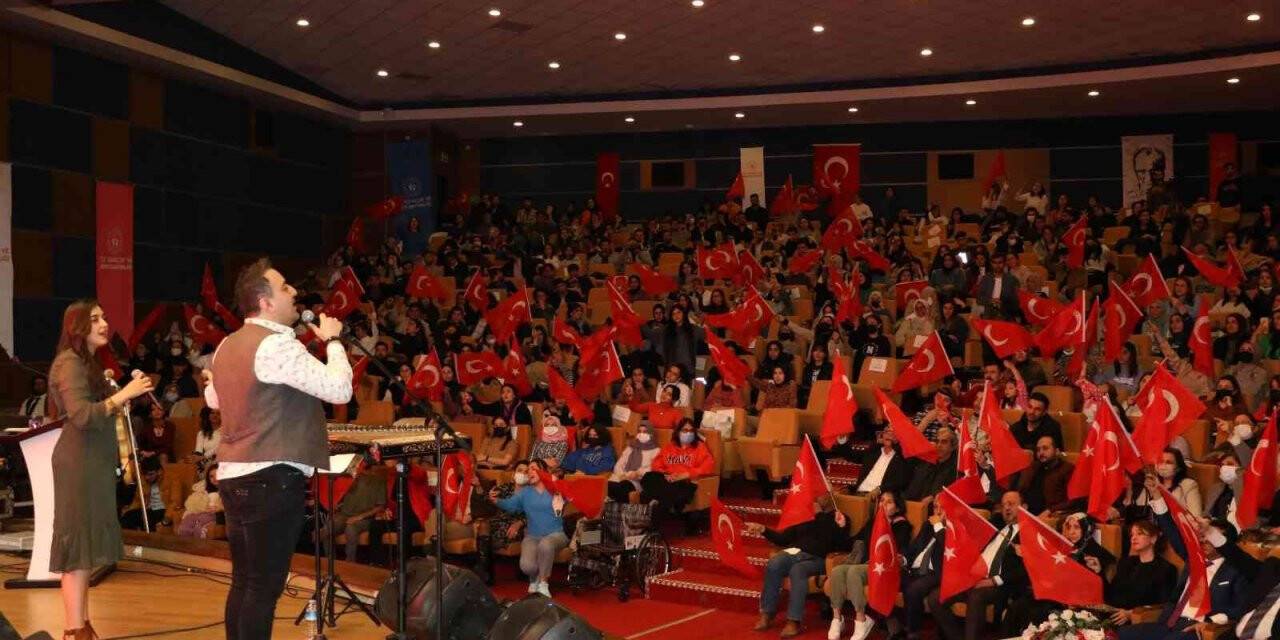 ’Avaz Memleket Türküleri’ Aydınlı gençlerle buluştu