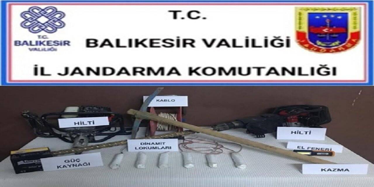 Kaçak kazı yapan 5 kişi yakalandı