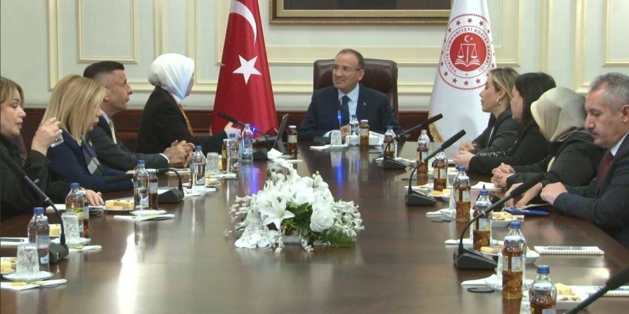 Bakan Bozdağ, TBMM Kadına Yönelik Şiddetin Araştırılması Komisyonu üyelerini kabul etti