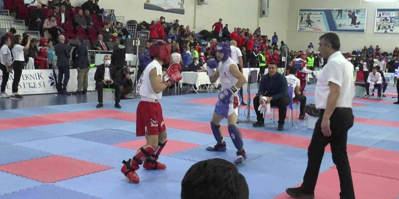 Erzurum’da Türkiye Üniversiteler Kick Boks Şampiyonası heyecanı