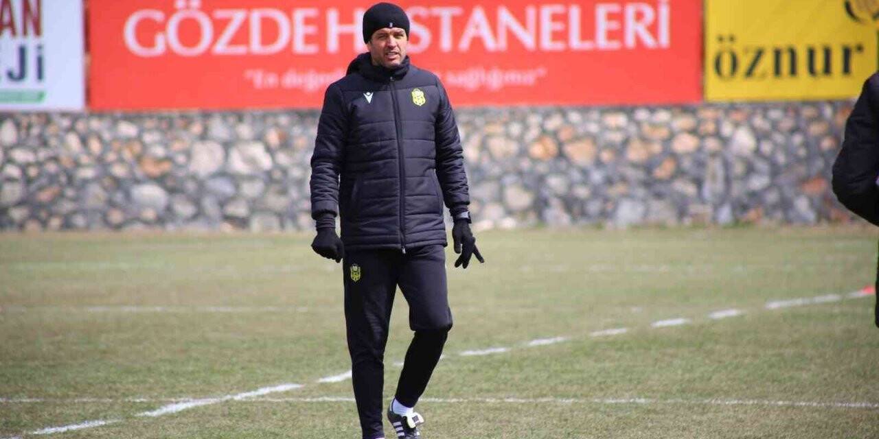 Cihat Arslan: "Kasımpaşa’yı yenersek yarışın içinde oluruz"