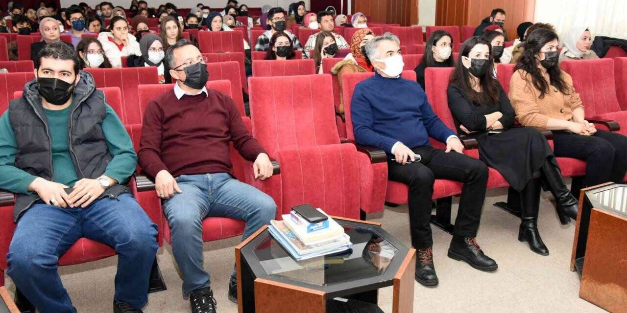 Afyonkarahisar’da Dünya Matematik Günü kutlandı